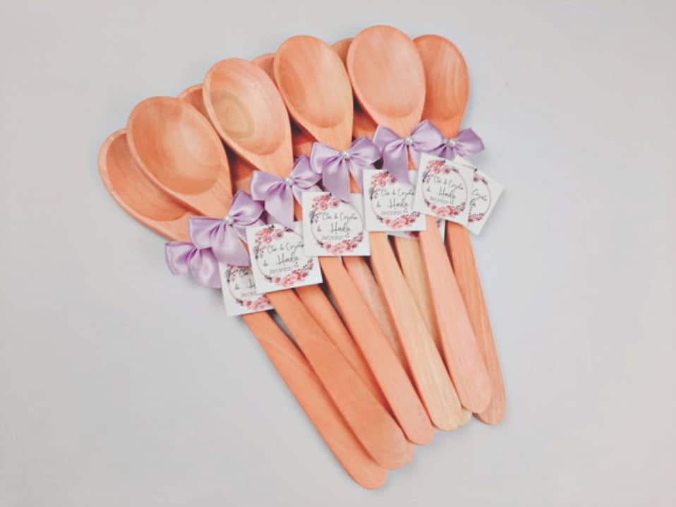 Colher de pau Lembrancinha Lilás Chá de Panela