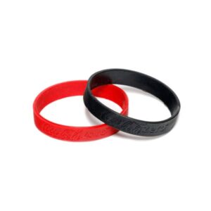 Pulseira de borracha com gravação em baixo relevo