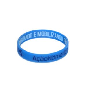 Pulseira de silicone com dupla gravação
