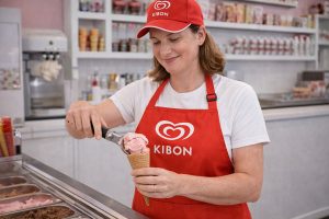 Avental de TNT personalizado 3